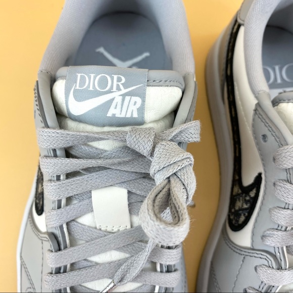 ✈️Sold!DIOR× Nike Jordan 1 Retro Low Dior sneaker - Picture 10 of 15